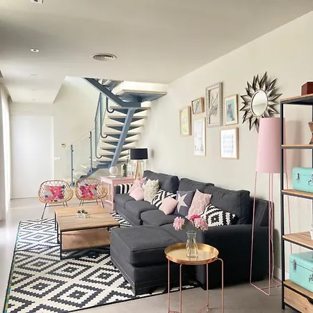 La Casa Nueva, Casa Moderna En Centro Historico Villa Cordoba