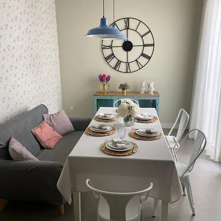 La Casa Nueva, Casa Moderna En Centro Historico